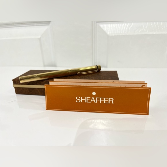 Sheaffer Gold Electroplated Pen - Picture 4 of 5